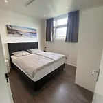 Luxus Cube Am Mit Schwimmbad In Nl Ferienhaus Lathum