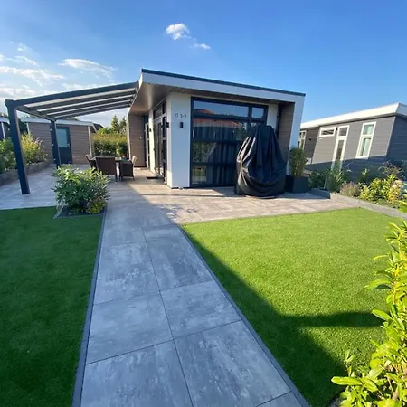 Feriehus Luxus Cube Am Mit Schwimmbad In Nl