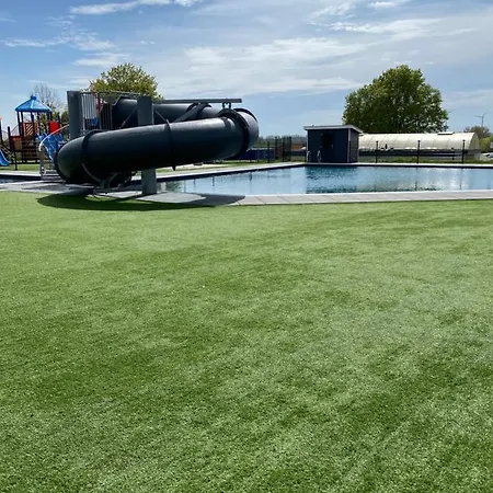 Luxus Cube Am Mit Schwimmbad In Nl Holiday home Lathum