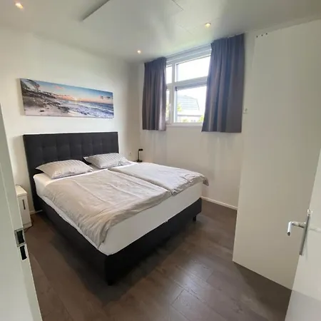 Luxus Cube Am Mit Schwimmbad In Nl Holiday home Lathum