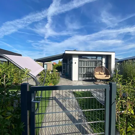 Luxus Cube Am Mit Schwimmbad In Nl Holiday home *