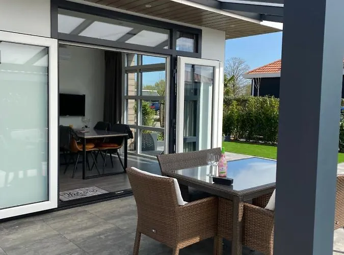 Luxus Cube Am Mit Schwimmbad In Nl