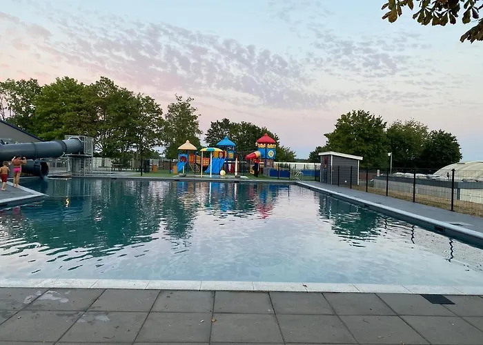 Luxus Cube Am Mit Schwimmbad In Nl Дом отдыха *