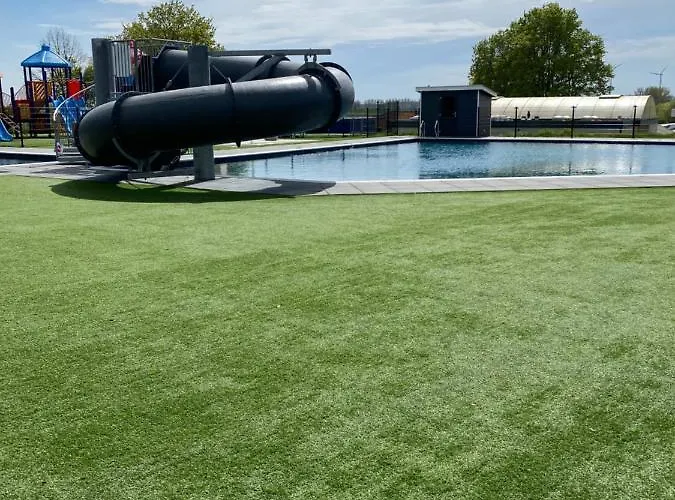 Luxus Cube Am Mit Schwimmbad In Nl Semesterbostad Lathum