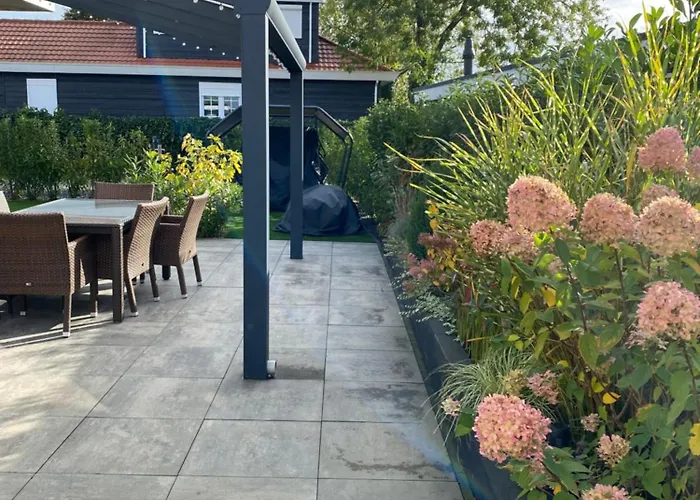 Semesterbostad Luxus Cube Am Mit Schwimmbad In Nl