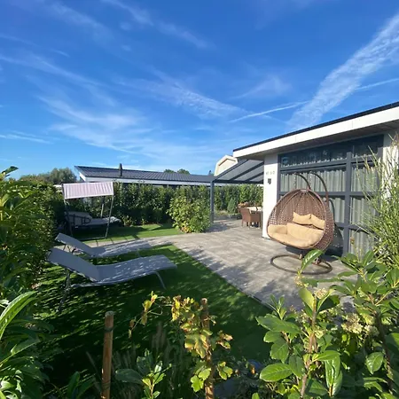 Prázdninový dům Luxus Cube Am Mit Schwimmbad In Nl *