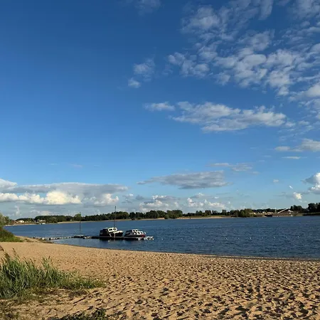 Luxus Cube Am Mit Schwimmbad In Nl Prázdninový dům *